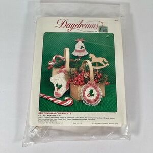 Vtg New 1984 Daydreams Red Gingham Christmas Ornaments Embroidery Kit Craft
